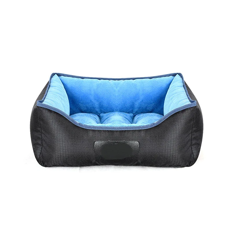 Cama quadrada acolchoada para animais de estimação